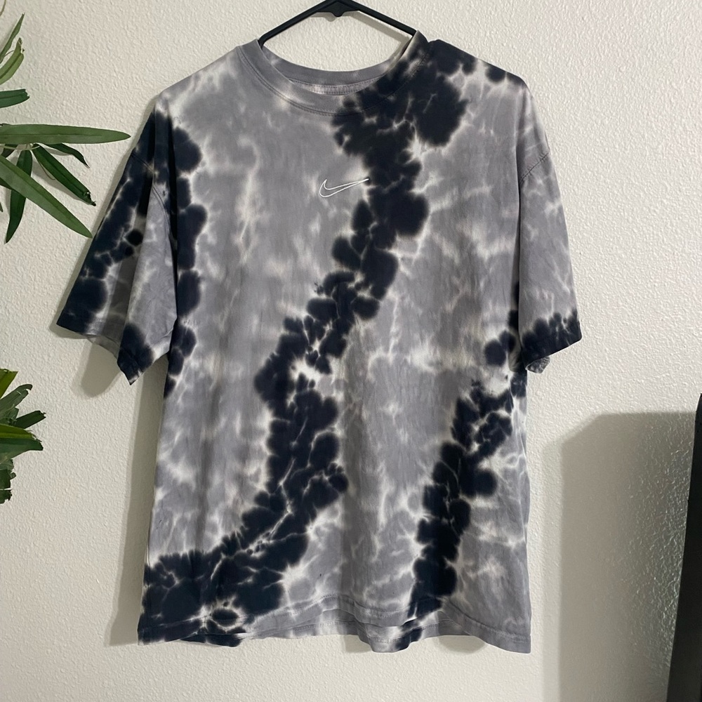 MENS NIKE T-SHIRT TIE-DYE TEE